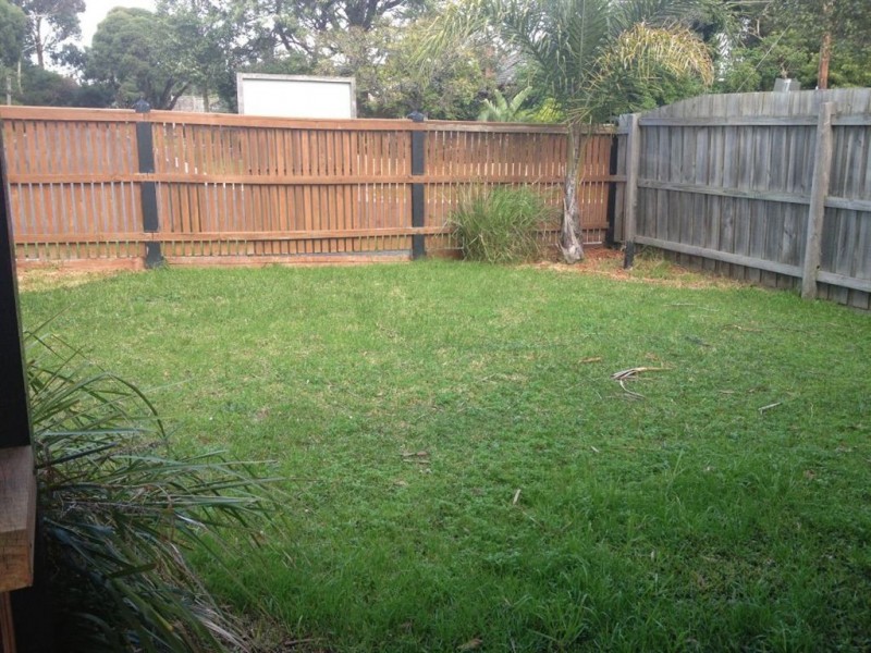 1/33 Hill Street, Frankston VIC 3199