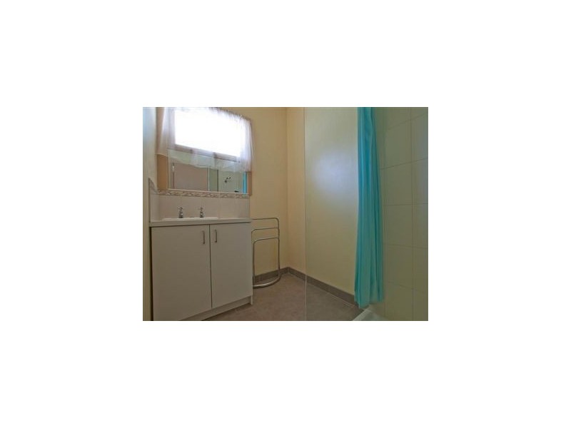 17 Galway Street, Seaford VIC 3198