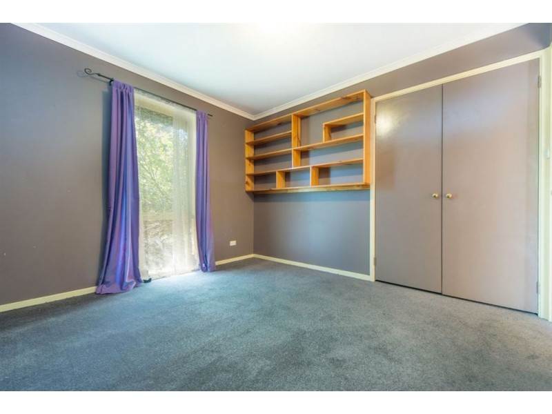 8 Lulworth Place, Frankston VIC 3199