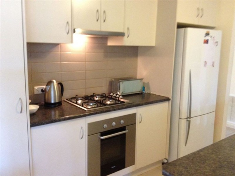 8 Cathy Clifford Court, Hastings VIC 3915