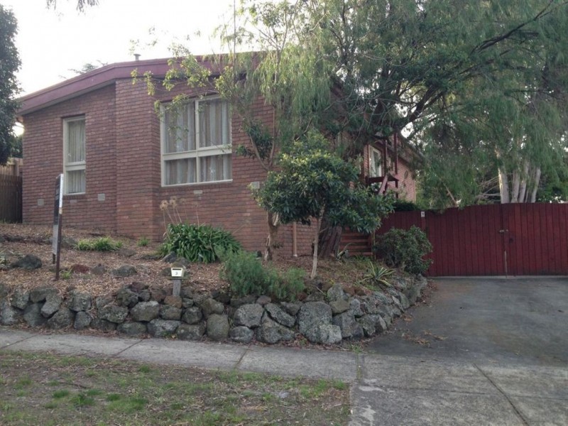 3 Quamby Ave, Frankston VIC 3199