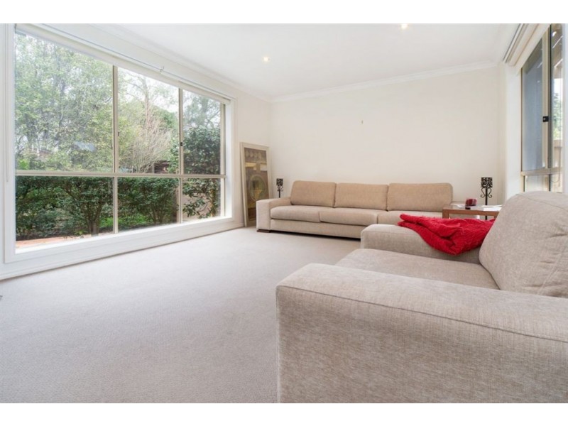 8 Orchard Grove, Frankston South VIC 3199