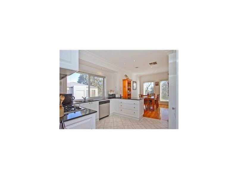 228A Nepean Highway, Seaford VIC 3198