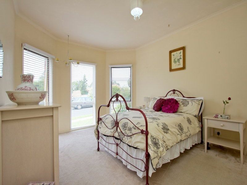55 Raphael Crescent, Frankston VIC 3199