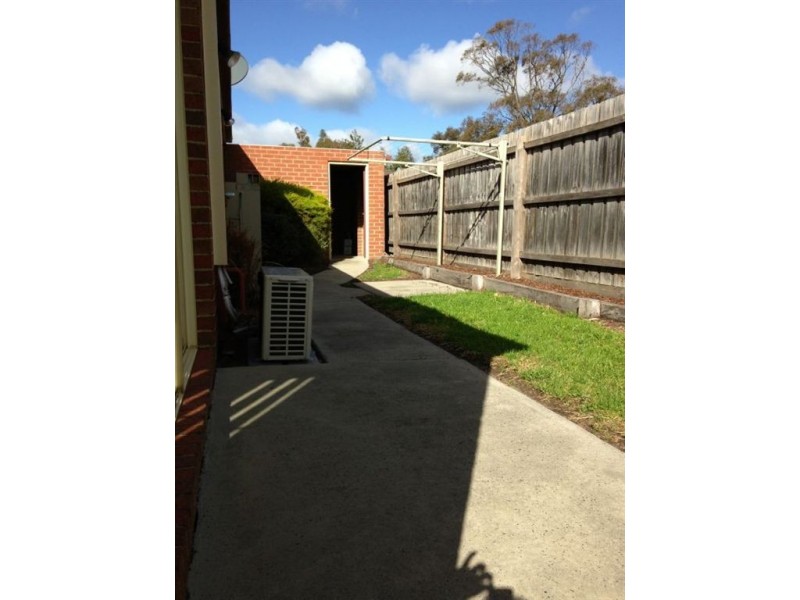 1/53 Guelph Street, Somerville VIC 3912