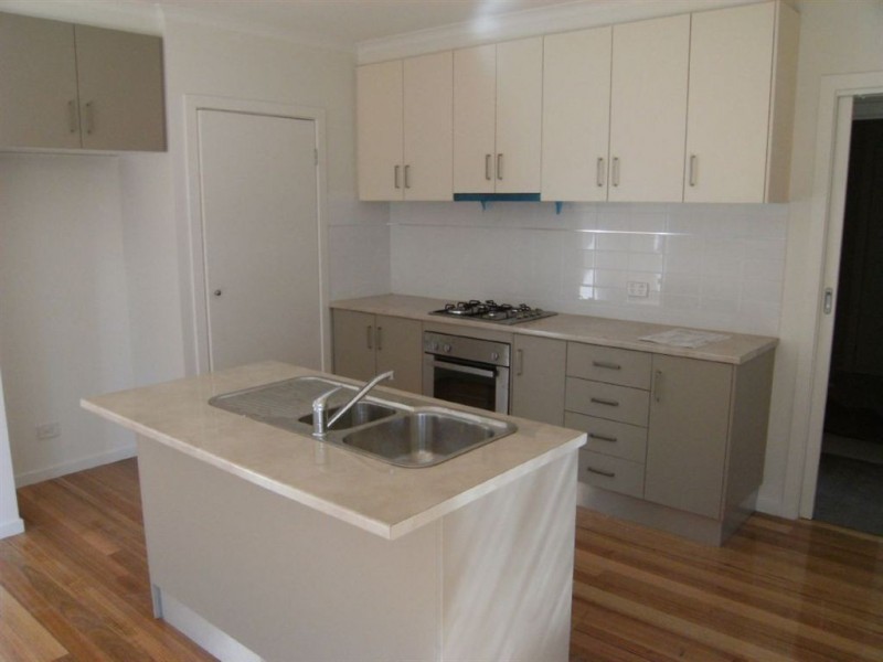 17a Mitchell Street, Seaford VIC 3198