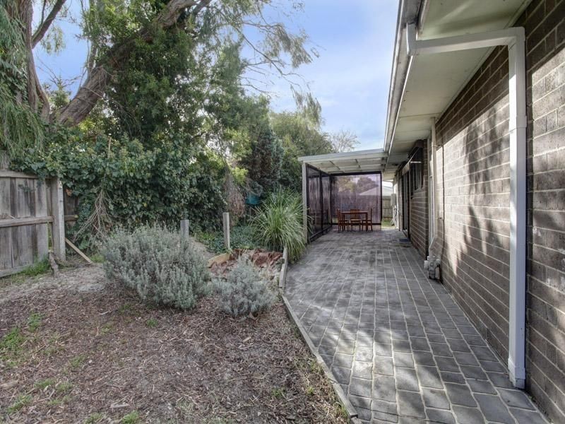 5 Bogong Court, Frankston VIC 3199