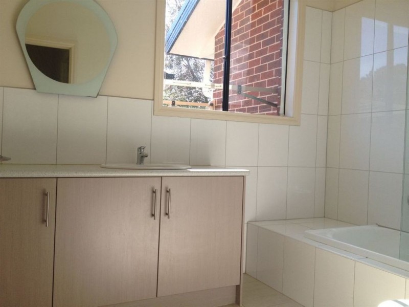 8/31 East Road, Seaford VIC 3198