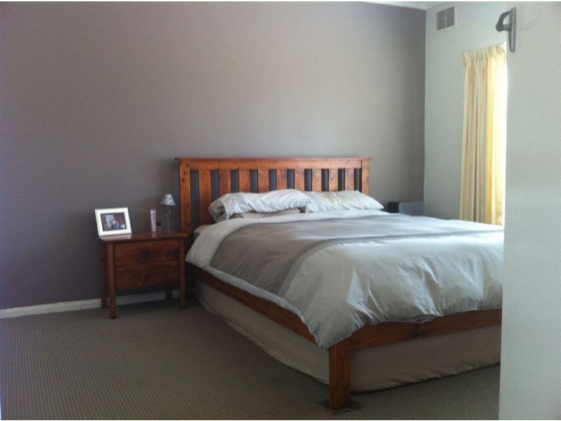 172 Beach Street, Frankston VIC 3199