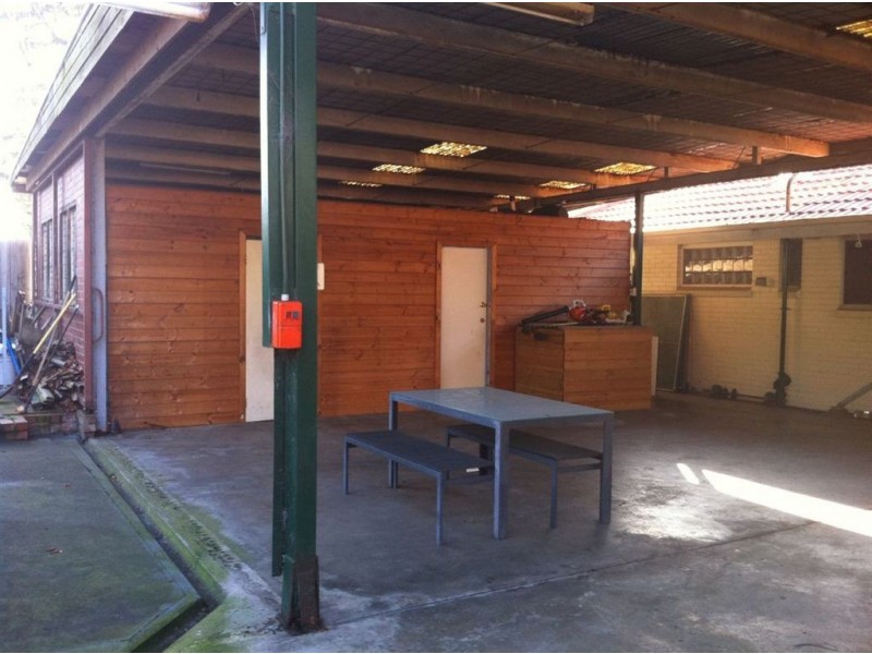 172 Beach Street, Frankston VIC 3199
