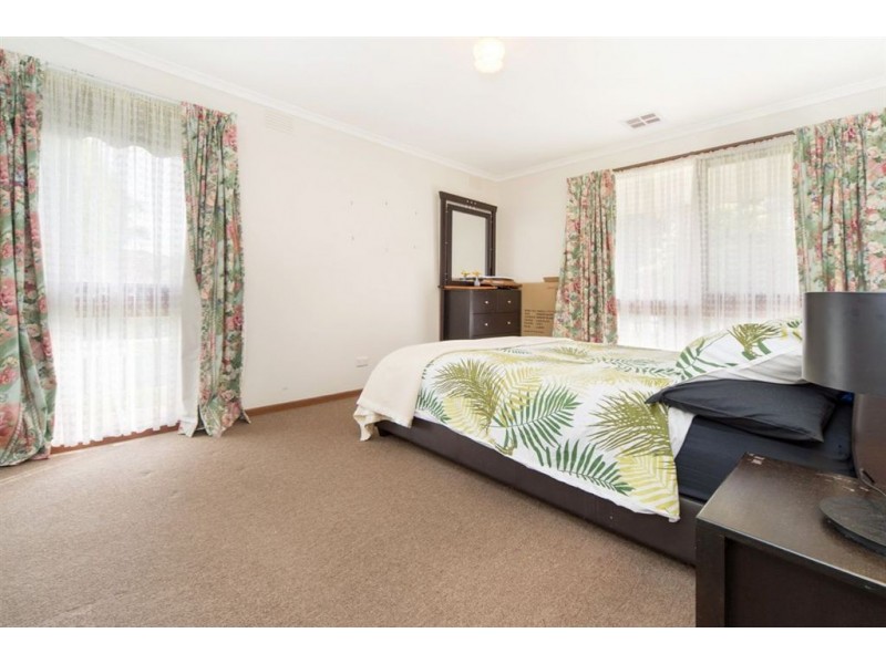 2 Glendenning Court, Frankston VIC 3199