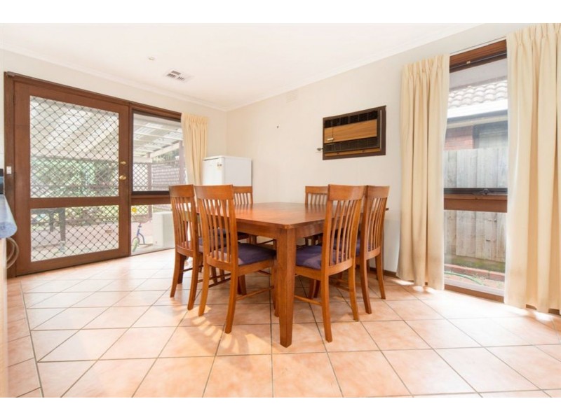 2 Glendenning Court, Frankston VIC 3199