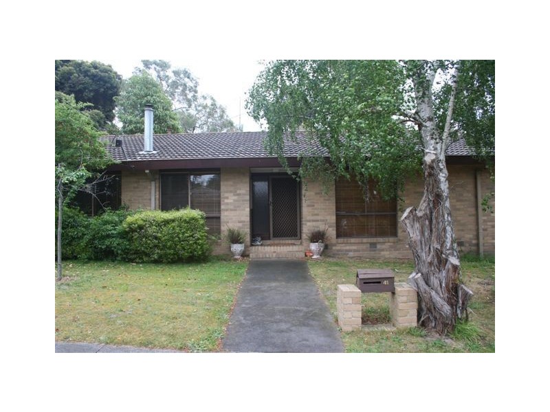 41 Golf Links Road, Frankston VIC 3199