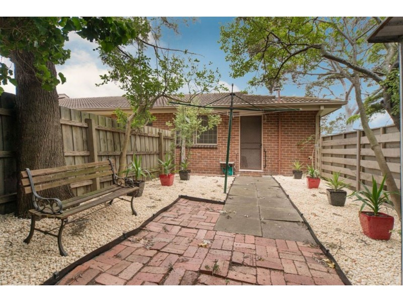 1/45 Dandenong Road East, Frankston VIC 3199