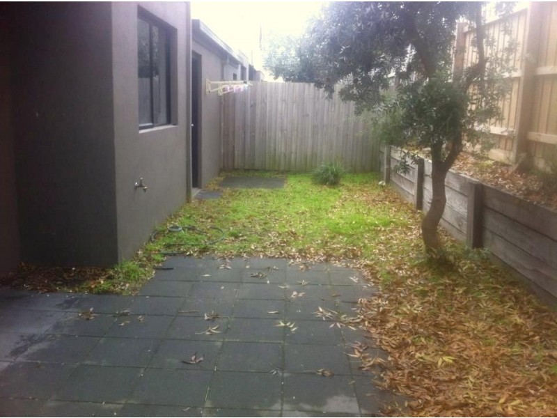 4/6B Spray Street, Frankston VIC 3199