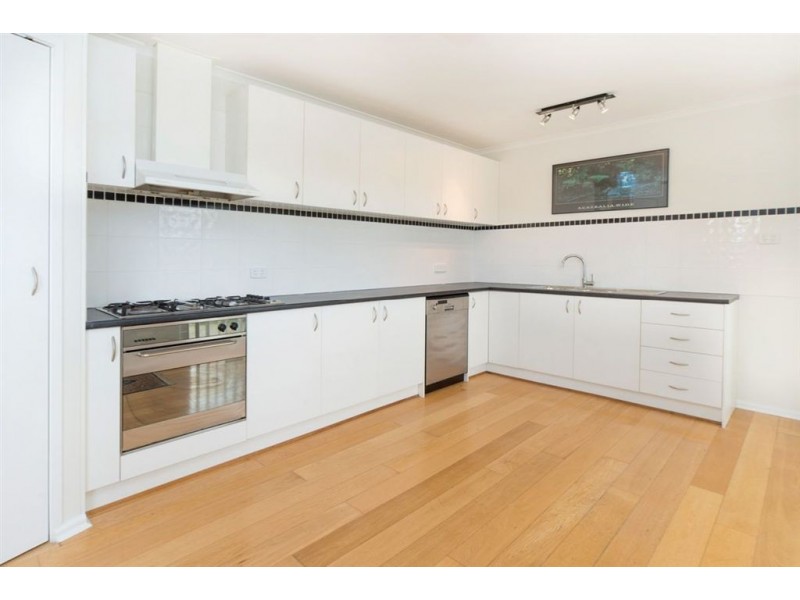 2 Cedar Court, Frankston VIC 3199