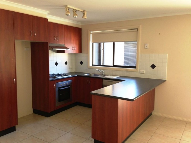 12 Kathleen Crescent, Tyabb VIC 3913