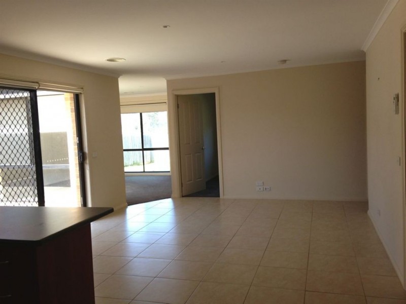 12 Kathleen Crescent, Tyabb VIC 3913