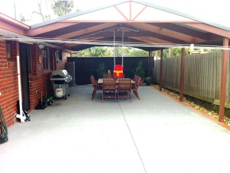 63 Clarendon Drive, Somerville VIC 3912