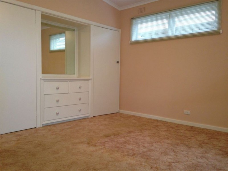 24 Warringa Road, Frankston VIC 3199