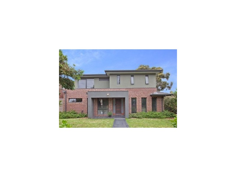 2/30 Yuille Street, Frankston VIC 3199