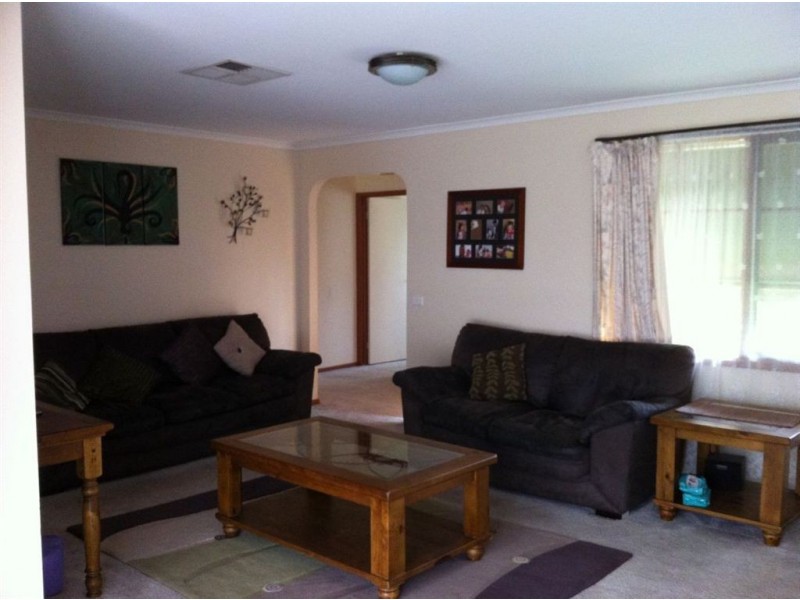 99 Aquarius Drive, Frankston VIC 3199