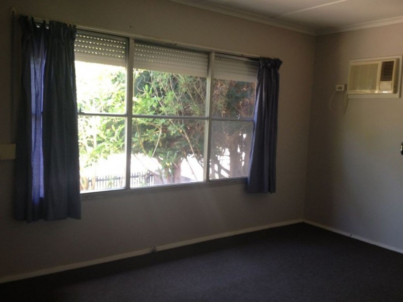 40 Hickory Crescent, Frankston North VIC 3200