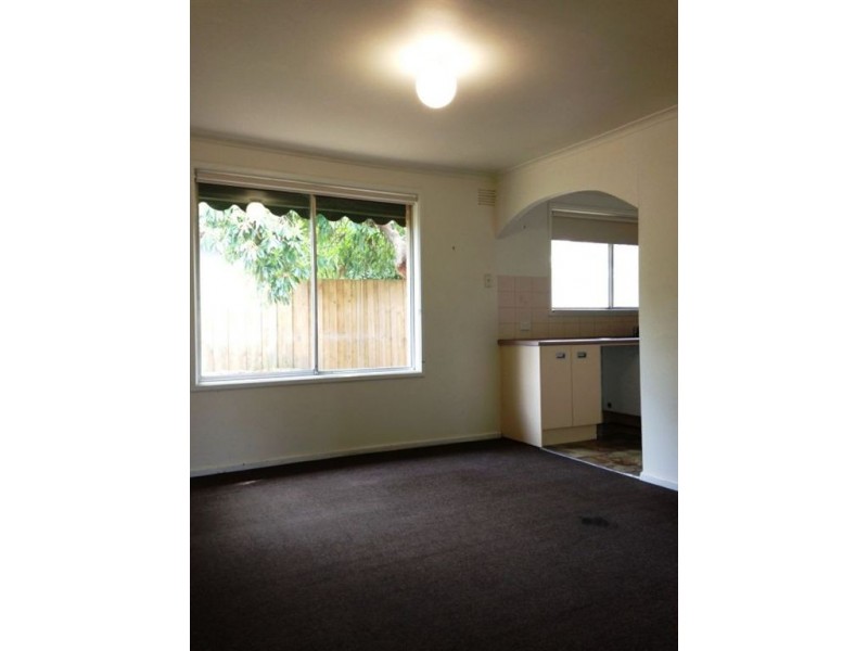 18 Escabon grove, Frankston VIC 3199