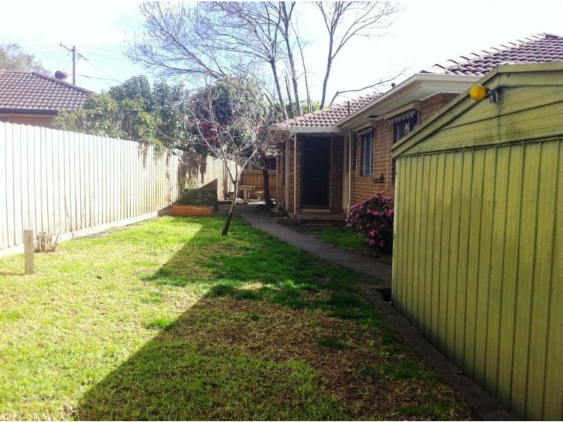 18 Escabon grove, Frankston VIC 3199