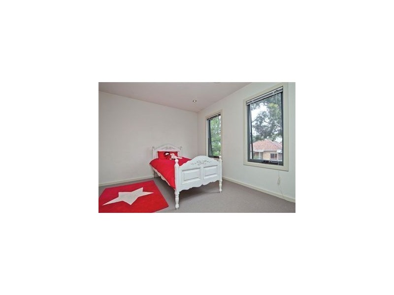 2/30 Yuille Street, Frankston VIC 3199