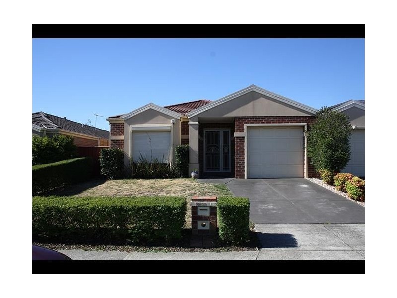 27 Robinsons Road, Frankston South VIC 3199