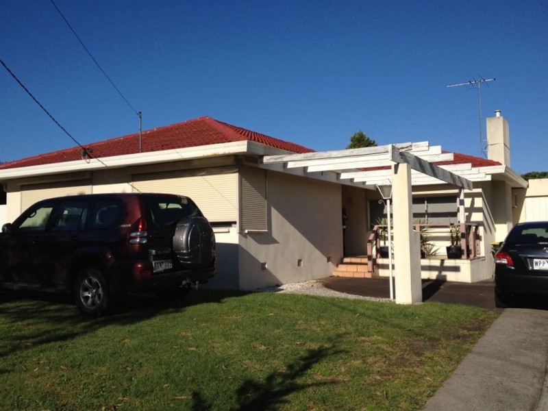 33 Berberis Crescent, Frankston VIC 3199