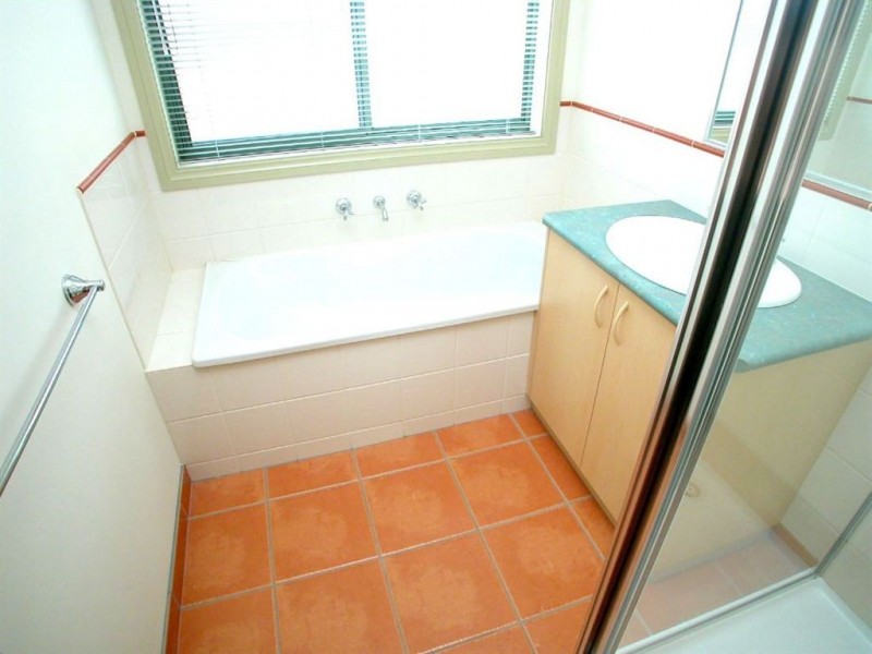 11/29 Golf Links Road, Frankston VIC 3199