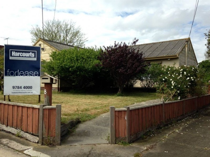 8 Queen Street, Frankston VIC 3199
