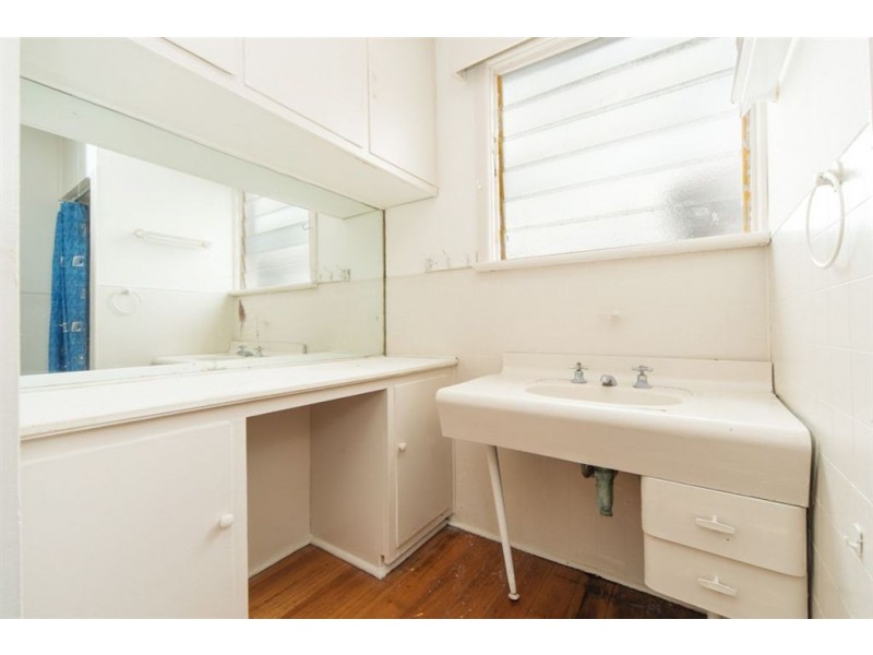 402 Station Street, Bonbeach VIC 3196