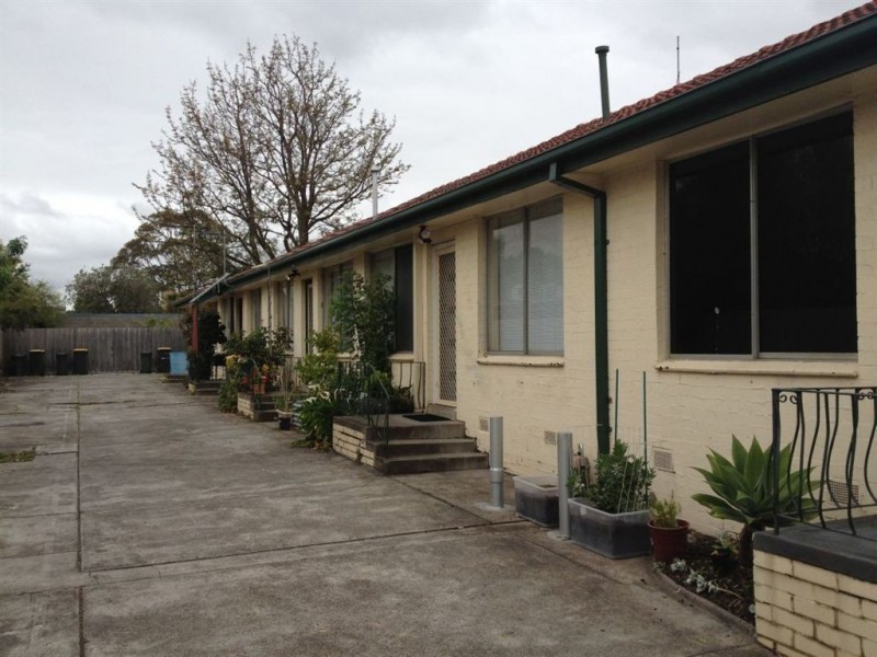 2/28 Orwill Street, Frankston VIC 3199
