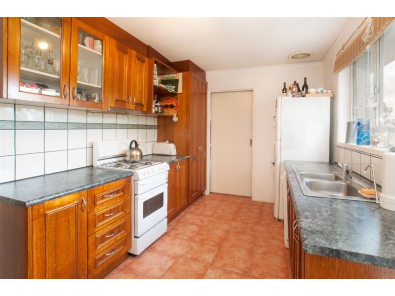 13 Berberis Crescent, Frankston VIC 3199