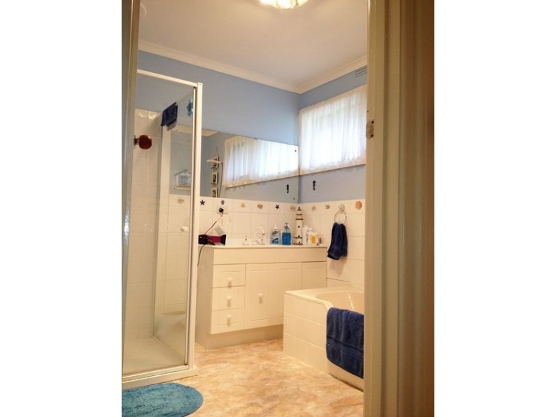 49 Meerlu Avenue, Frankston VIC 3199