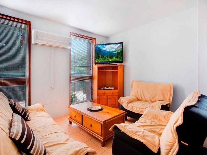 2/5 Finlay Street, Frankston VIC 3199