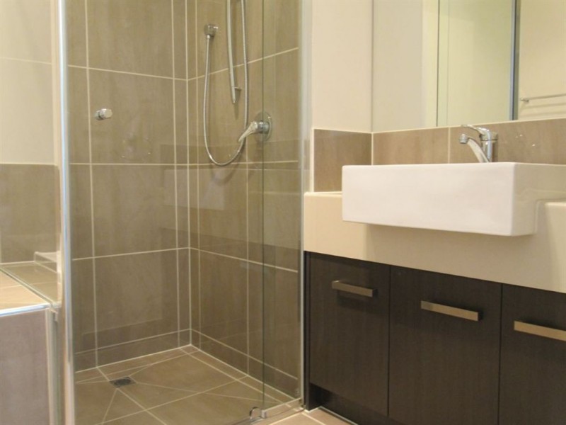 2/20 Screen Street, Frankston VIC 3199