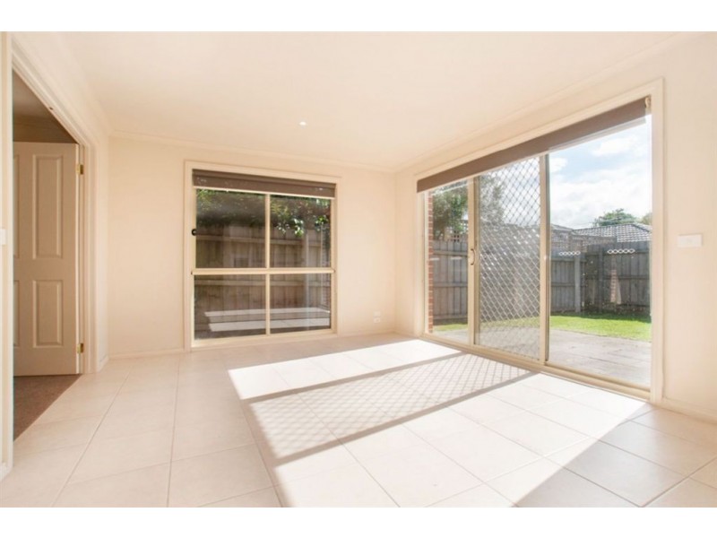 2/3 Alfred Street, Somerville VIC 3912