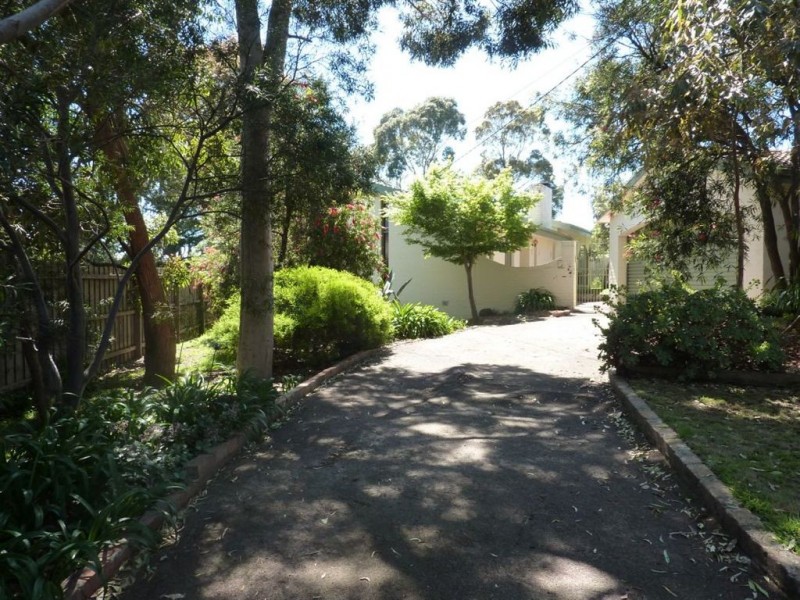 17 Granya Grove, Mount Eliza VIC 3930