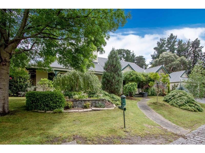 21 Balmoral Court, Frankston South VIC 3199