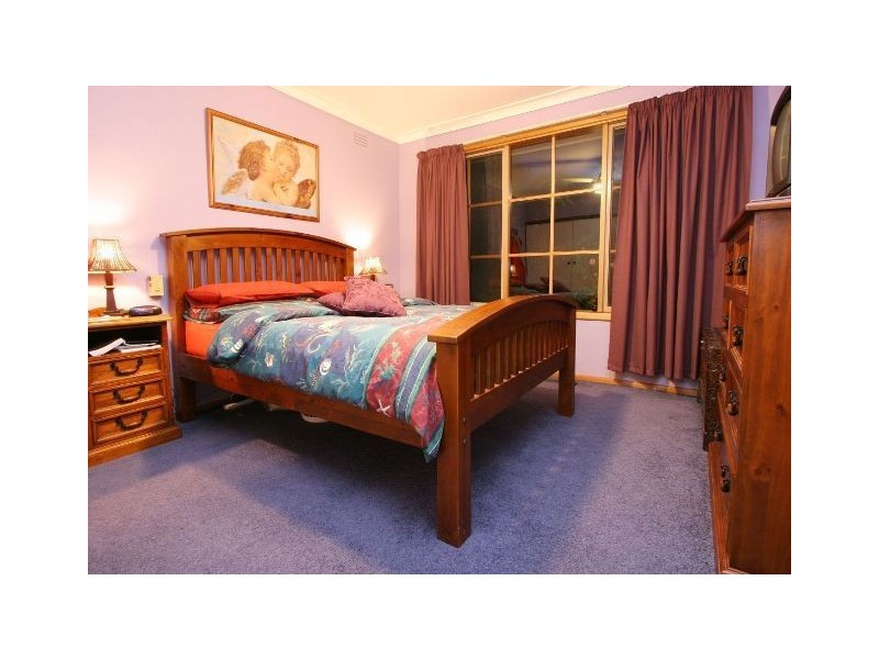51 Baileyanna Street, Frankston VIC 3199