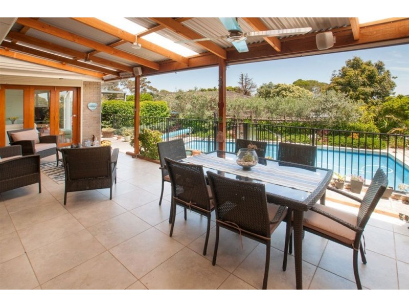 5 Kim Close, Frankston South VIC 3199