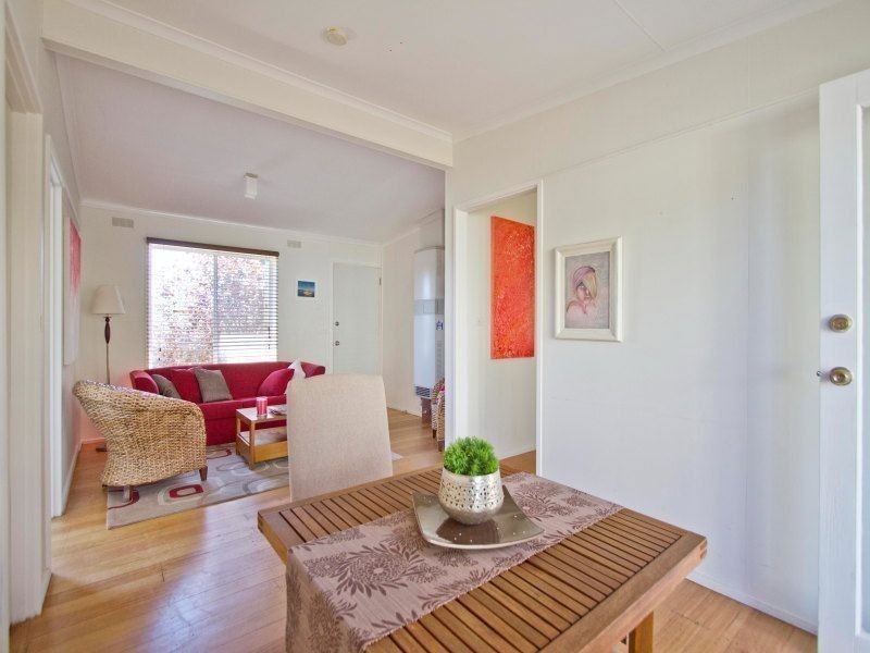 33 Baden Powell Drive, Frankston South VIC 3199