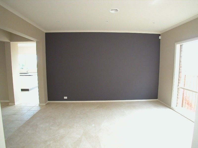 24 Yellowbox Crescent, Lyndhurst VIC 3975