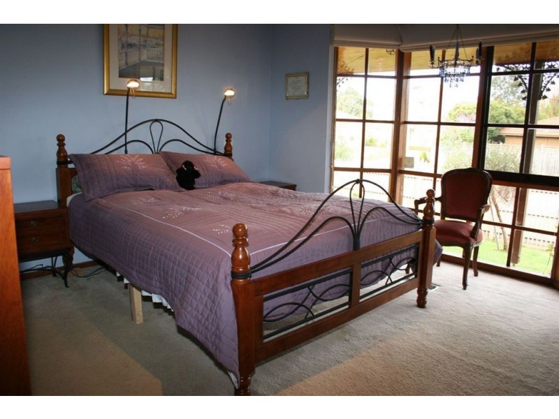 23 Woodside Avenue, Frankston South VIC 3199