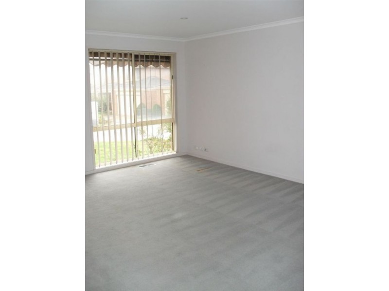 13/3-7 Sassafras Drive, Frankston VIC 3199