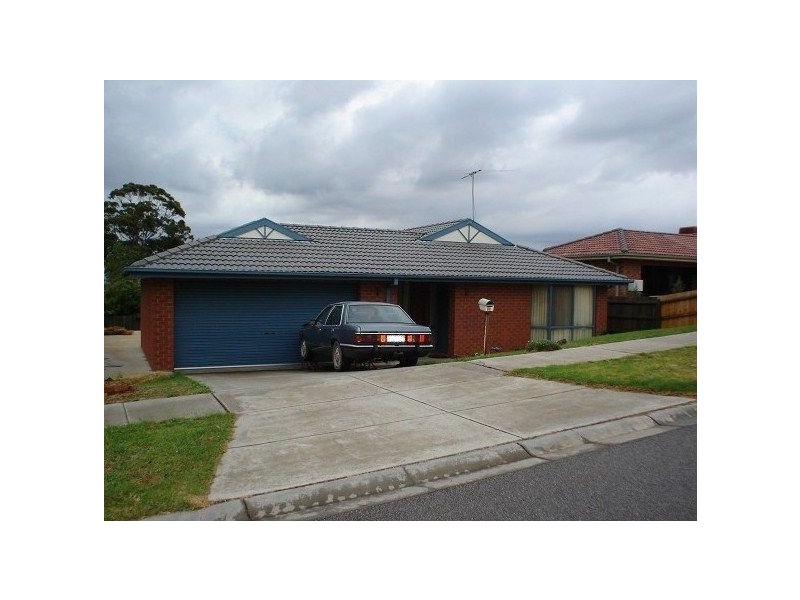 62 Orama Avenue, Carrum Downs VIC 3201